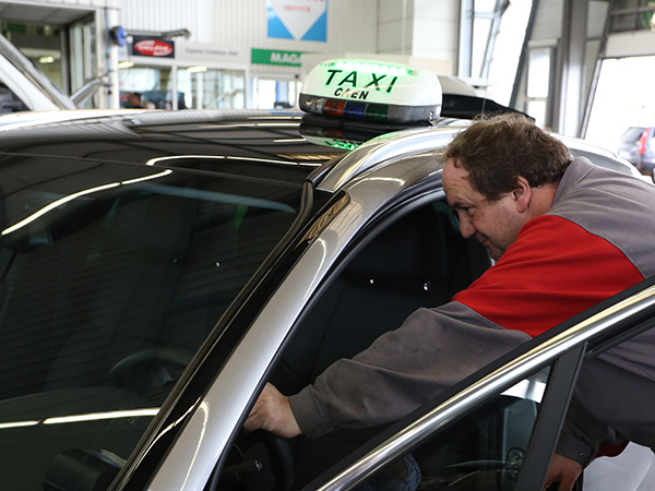 Installation des équipmements pour taxis